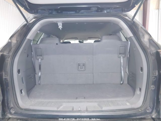 1GNKRFED8HJ198045 Chevrolet Traverse Ls