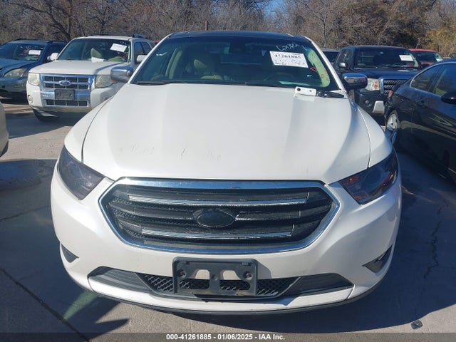 Ford Taurus Limited 2017 1FAHP2F83HG125865 Image 6