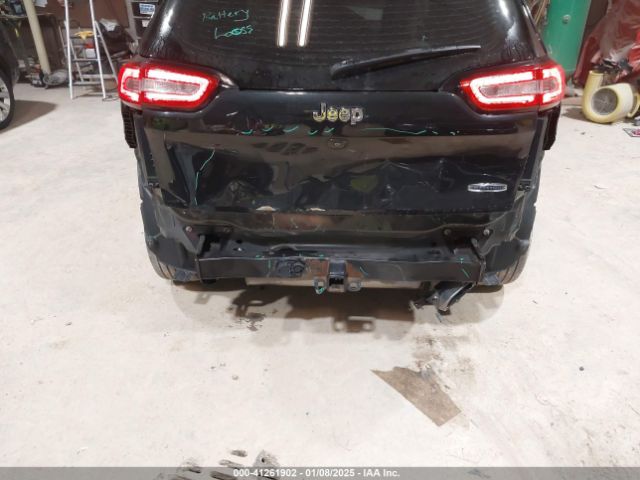 1C4PJLCS2FW531636 Jeep Cherokee Latitude