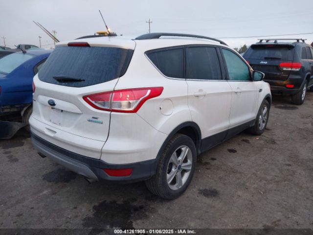 1FMCU0GX6FUA44506 Ford ESCAPE SE