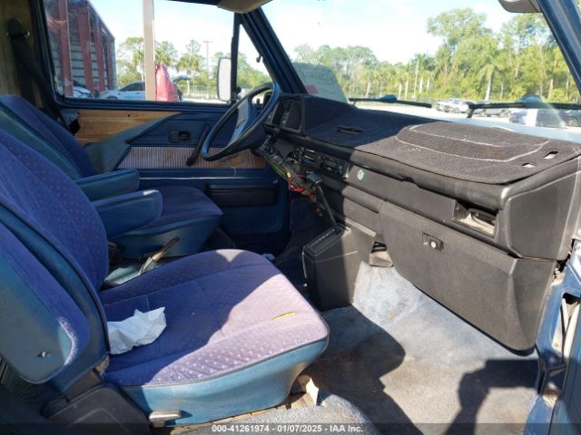 1984 VOLKSWAGEN VANAGON WV2YB0253EH093497 Photo 4