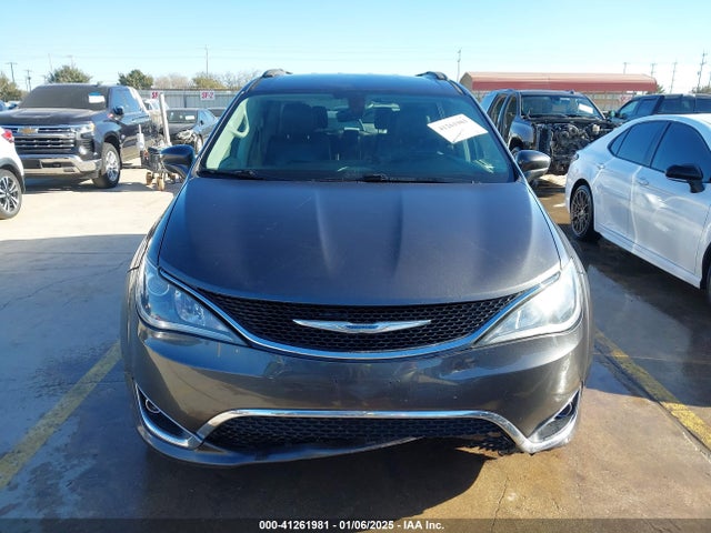 Chrysler Pacifica Touring-l 2017 2C4RC1BG2HR609056 Image 12