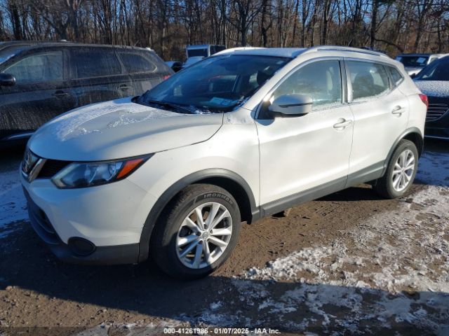 JN1BJ1CR4JW251143 Nissan Rogue Sport Sv