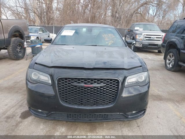 2C3CCABG1PH589932 Chrysler 300 300s