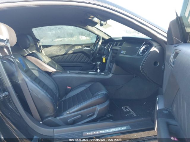 1ZVBP8CF3E5203068 Ford Mustang Gt Premium
