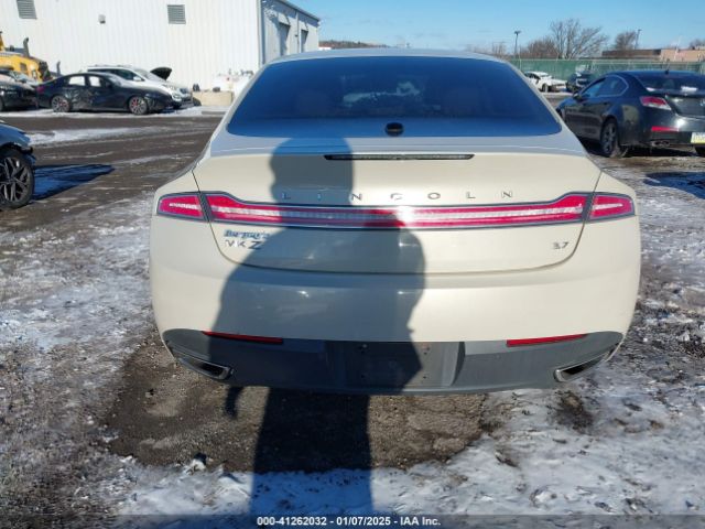 3LN6L2GK5ER808268 Lincoln MKZ