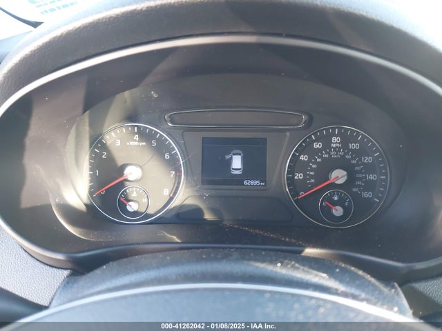 5XYPG4A39KG595292 KIA Sorento 2.4l Lx
