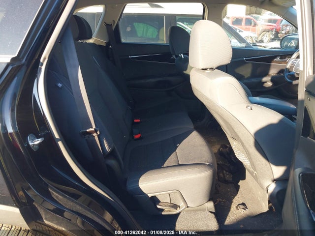 5XYPG4A39KG595292 KIA Sorento 2.4l Lx