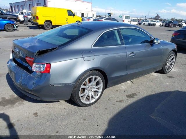 2012 AUDI A5 WAUCFAFR0CA003063 Photo 3