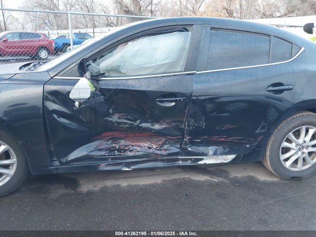Mazda Mazda3 I Touring 2014 JM1BM1V70E1180901 Image 6