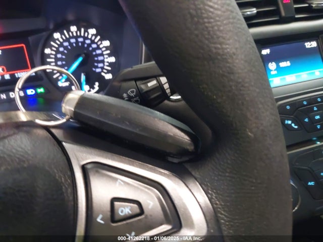 3FA6P0HD1HR126429 Ford FUSION SE
