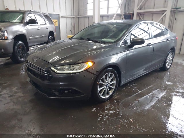 3FA6P0HD1HR126429 Ford FUSION SE