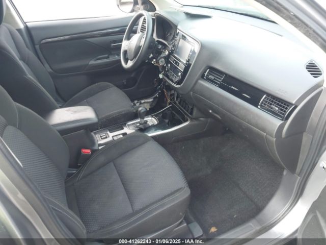 JA4AD2A36KZ014460 Mitsubishi Outlander Es