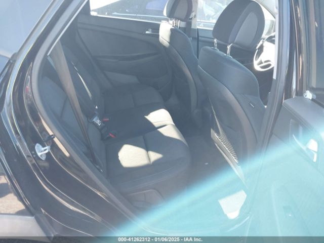 KM8J33A22GU098492 Hyundai Tucson Sport