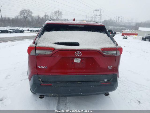 2T3A1RFV7KW002464 Toyota Rav4 Xle Premium