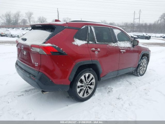 2T3A1RFV7KW002464 Toyota Rav4 Xle Premium