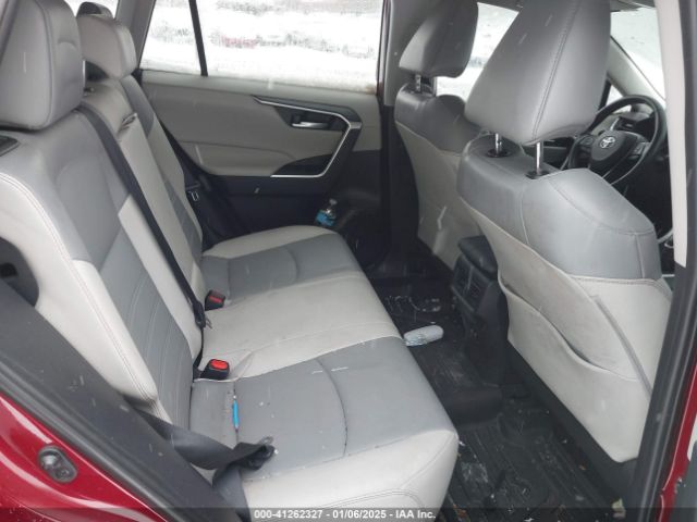 2T3A1RFV7KW002464 Toyota Rav4 Xle Premium