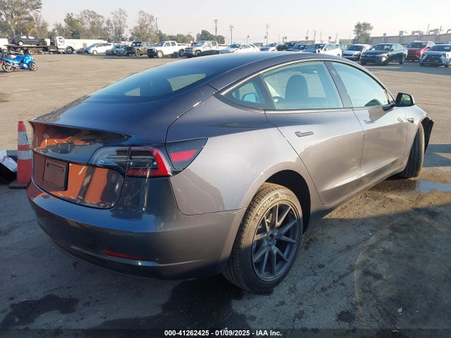 2023 TESLA MODEL 3 5YJ3E1EA9PF414038 Photo 3
