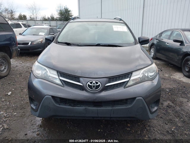 Toyota RAV4 LE 2015 JTMZFREV9FJ037288 Image 6