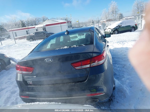 KIA Optima Lx 2018 KNAGT4L38J5217025 Image 17
