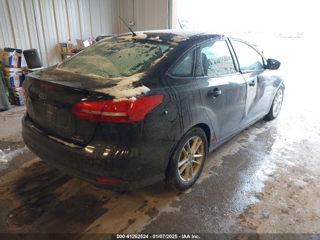 Ford FOCUS SE 2015 1FADP3F29FL374210 Image 4
