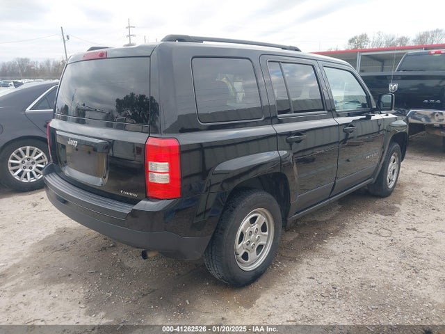 1C4NJPBB4GD761899 Jeep Patriot Sport