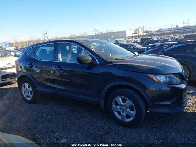 JN1BJ1CR1KW631168 Nissan Rogue Sport S