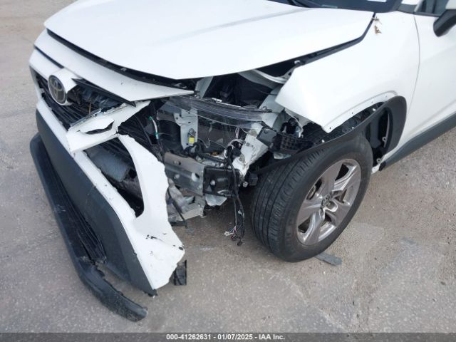 2T3W1RFV1PC238042 Toyota Rav4 Xle