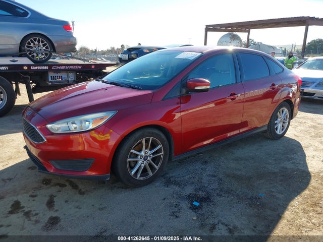 Ford FOCUS SE 2015 1FADP3F21FL256720 Image 2