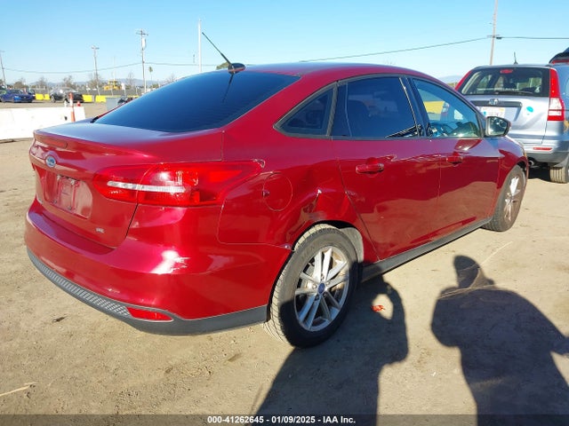 Ford FOCUS SE 2015 1FADP3F21FL256720 Image 4