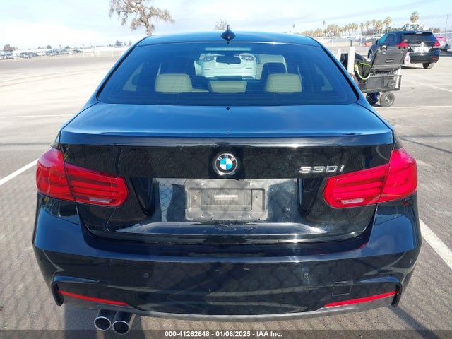 WBA8B9G36HNU54587 BMW 330I