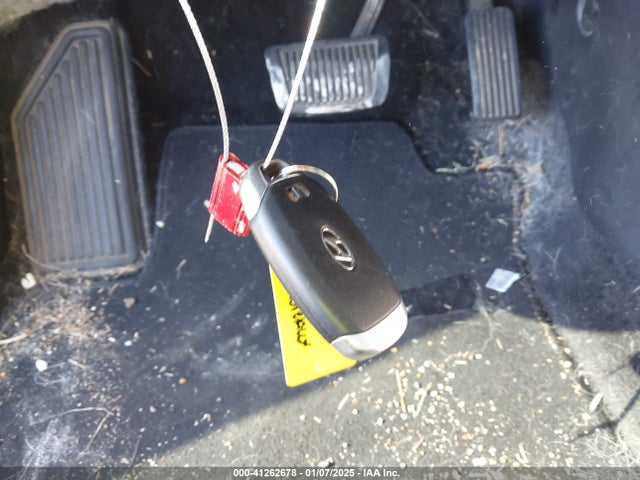 5NPLS4AG8MH007233 Hyundai ELANTRA SEL