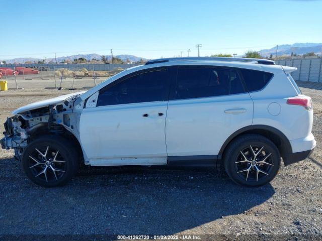 JTMNFREV0GJ090672 Toyota RAV4 SE
