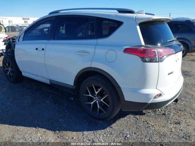 JTMNFREV0GJ090672 Toyota RAV4 SE