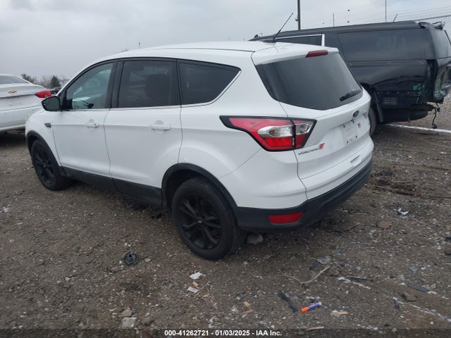 Ford ESCAPE SE 2017 1FMCU9GD0HUD09207 Image 3