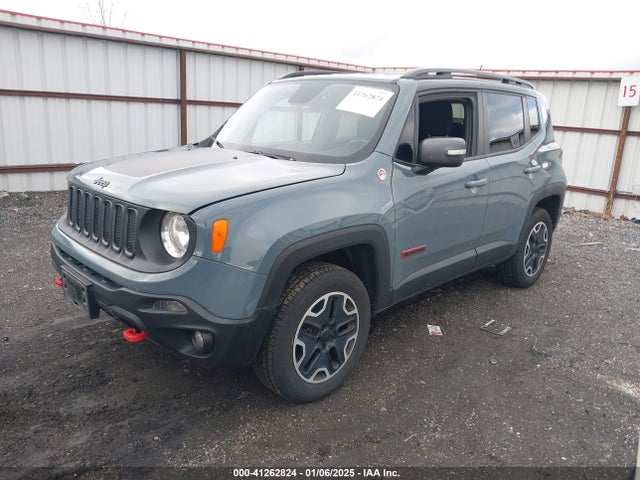 Jeep Renegade Trailhawk 2015 ZACCJBCT2FPB91547 Image 2