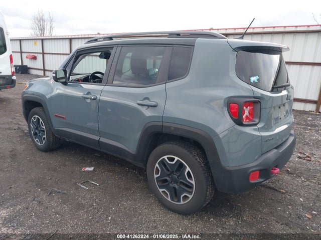 Jeep Renegade Trailhawk 2015 ZACCJBCT2FPB91547 Image 3
