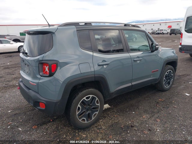 Jeep Renegade Trailhawk 2015 ZACCJBCT2FPB91547 Image 4