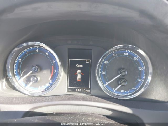 2017 TOYOTA COROLLA 5YFBURHE1HP630791 Photo 6