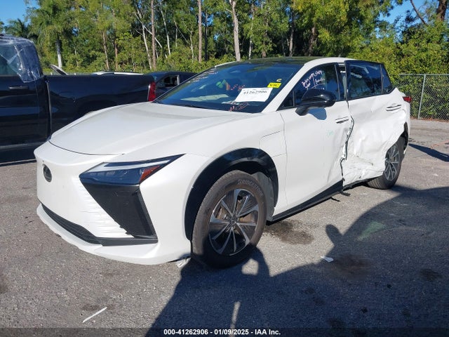 JTJABABB3RA002882 Lexus Rz 300e Premium