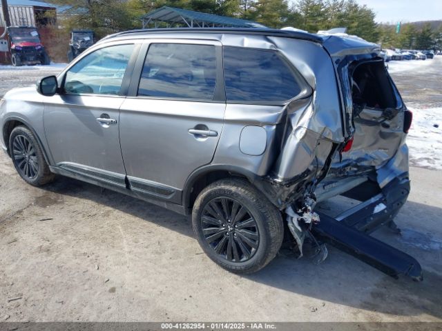 2020 MITSUBISHI OUTLANDER JA4AZ3A31LZ043163 Photo 2