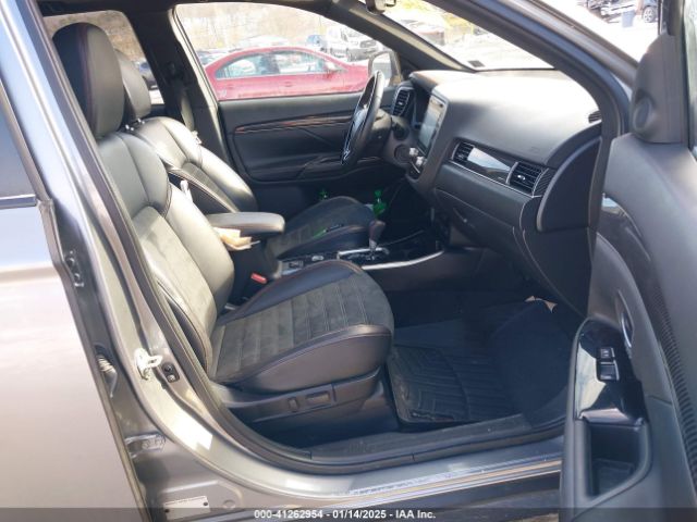 2020 MITSUBISHI OUTLANDER JA4AZ3A31LZ043163 Photo 4