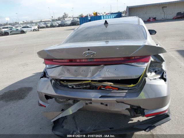 KMHLM4AG9PU470188 Hyundai ELANTRA SEL