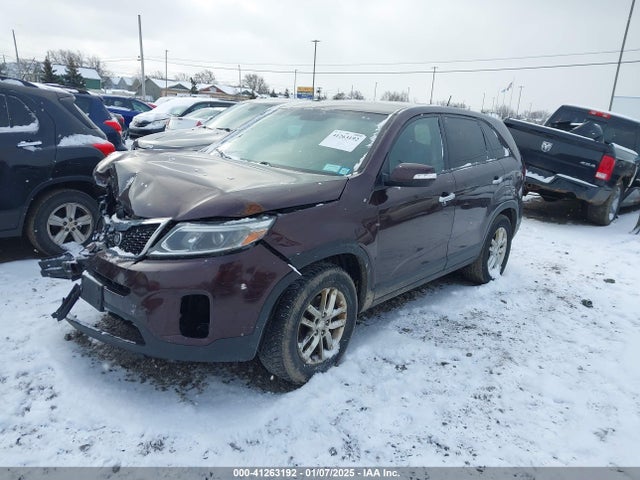 KIA SORENTO LX 2014 5XYKT3A65EG456842 Image 2