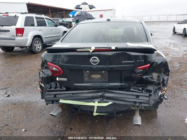 Продаж на аукціоні авто 2018 Nissan Altima 2.5 Sr, vin: 1N4AL3AP0JC173872, номер лоту: 41263272