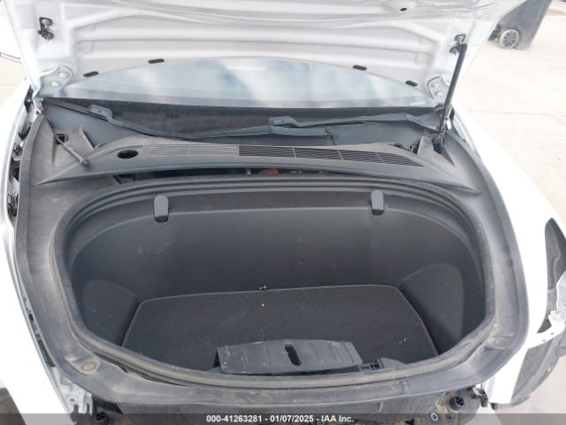 5YJ3E1EA0JF118400 Tesla Model 3 Long Range/mid Range
