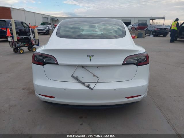 5YJ3E1EA0JF118400 Tesla Model 3 Long Range/mid Range