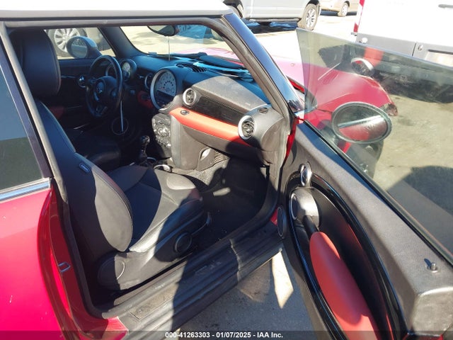 2012 MINI COOPER WMWSU3C57CT260773 Photo 4