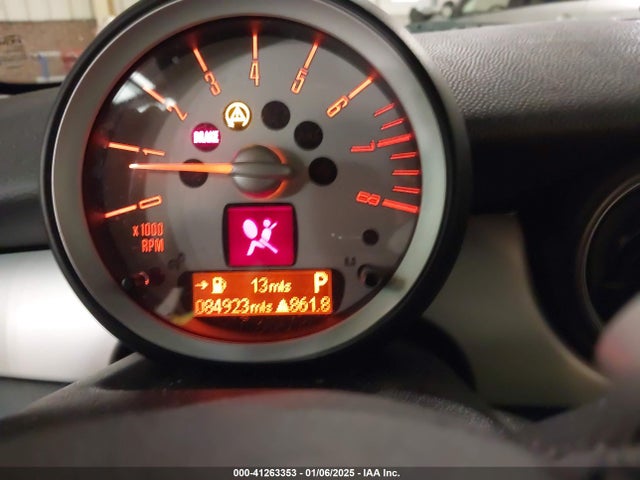 2009 MINI COOPER WMWMF33599TT68582 Photo 6