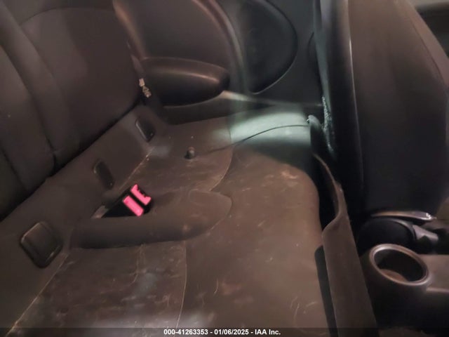 2009 MINI COOPER WMWMF33599TT68582 Photo 7